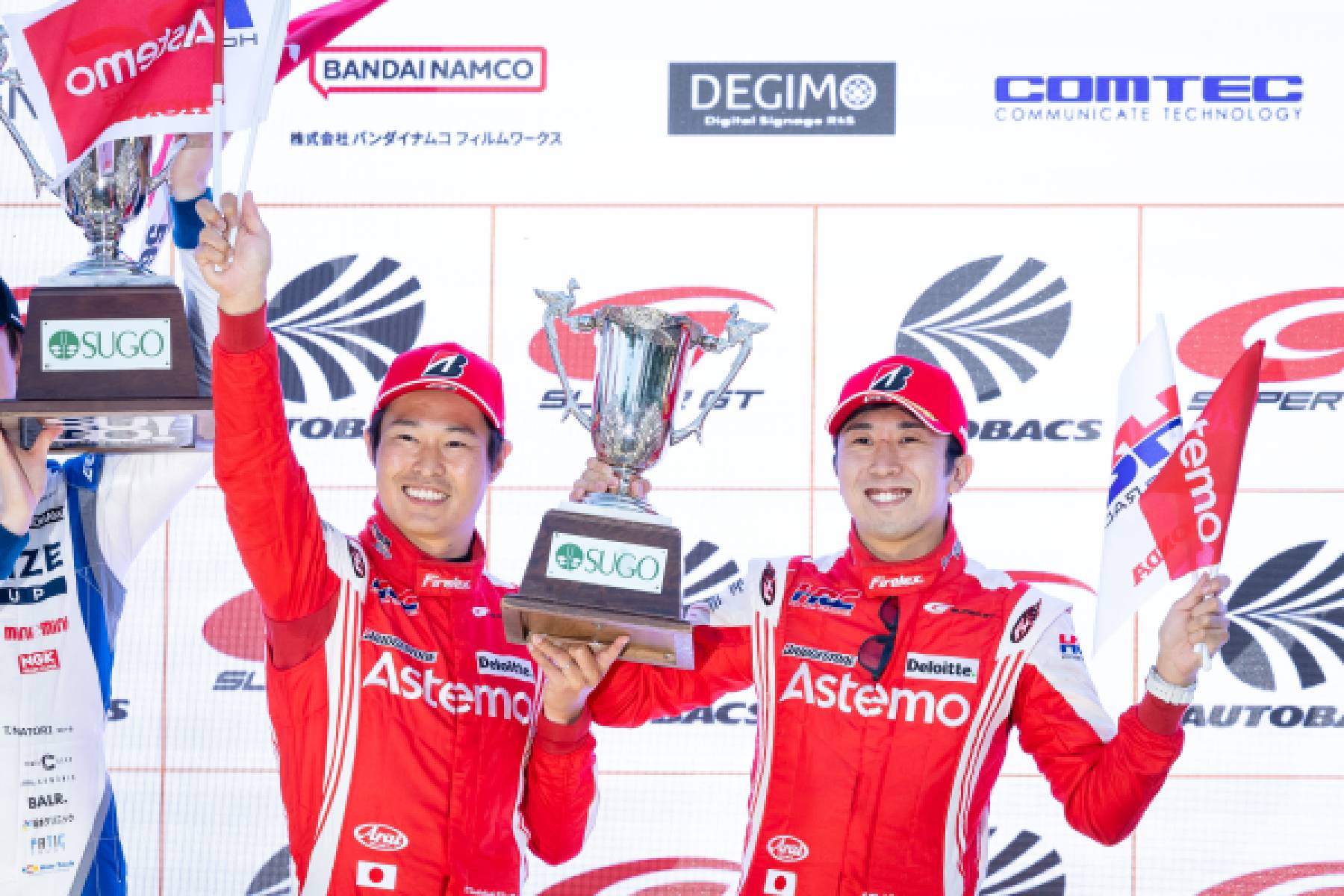 Astemo CIVIC TYPE R-GT takes third in Sugo
