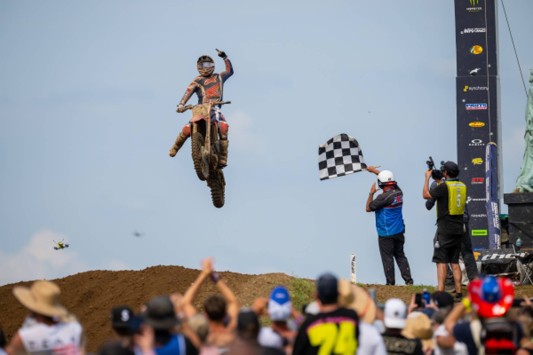 Honda HRC Progressive Leaves RedBud With Title-Chase Leads in Both Classes