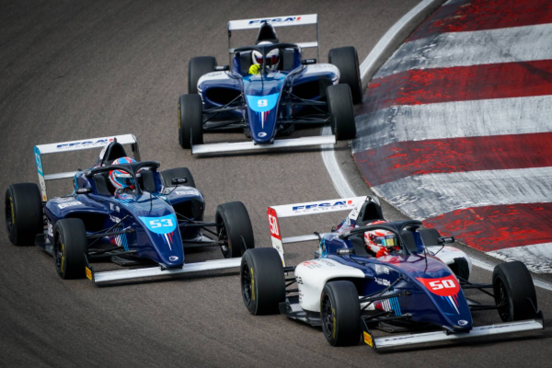Tsuchihashi recovers from the back to finish P18 in Race 2