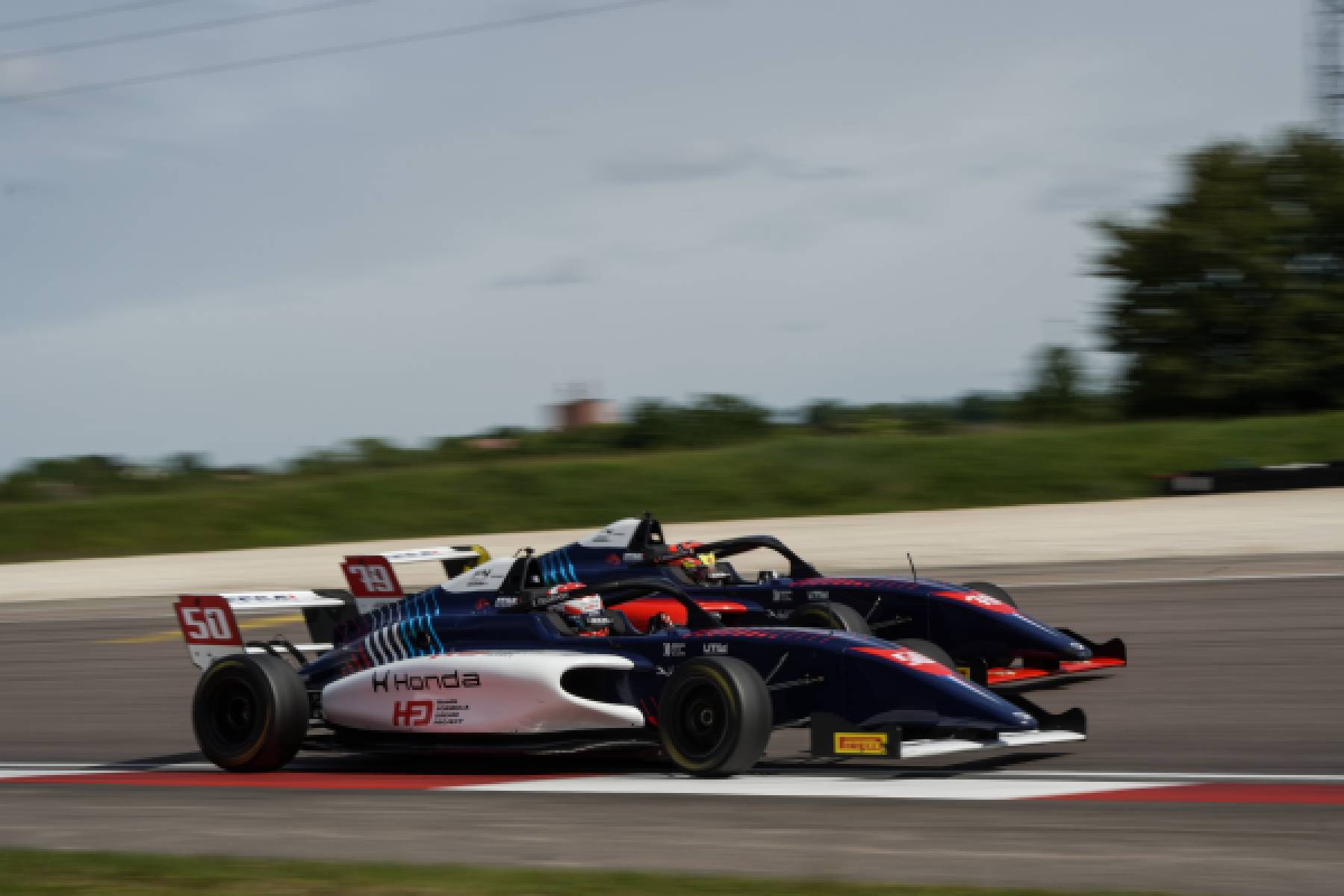 Tsuchihashi recovers from P24 on the grid to finish P12 in Race 3
