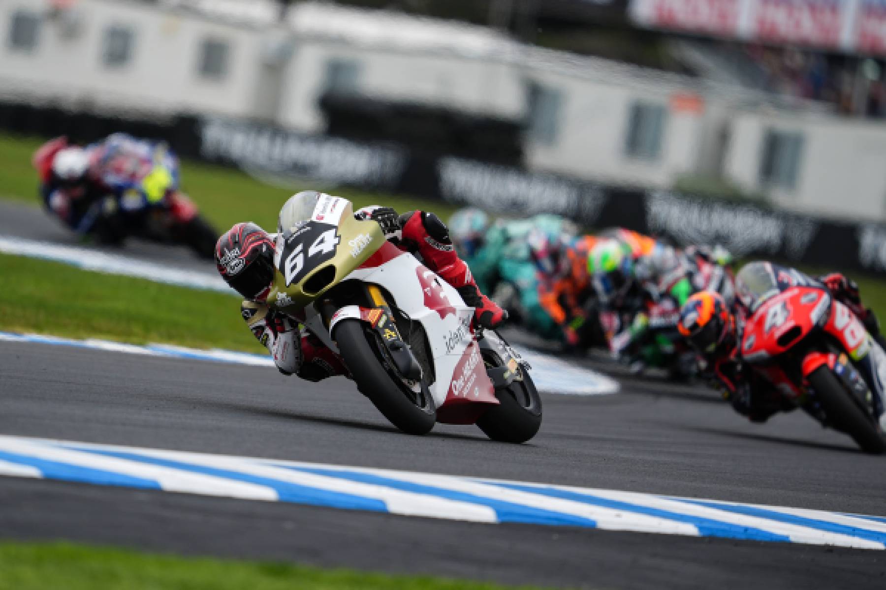 Effort without reward for IDEMITSU Honda Team Asia in Windy Phillip Island’s Race