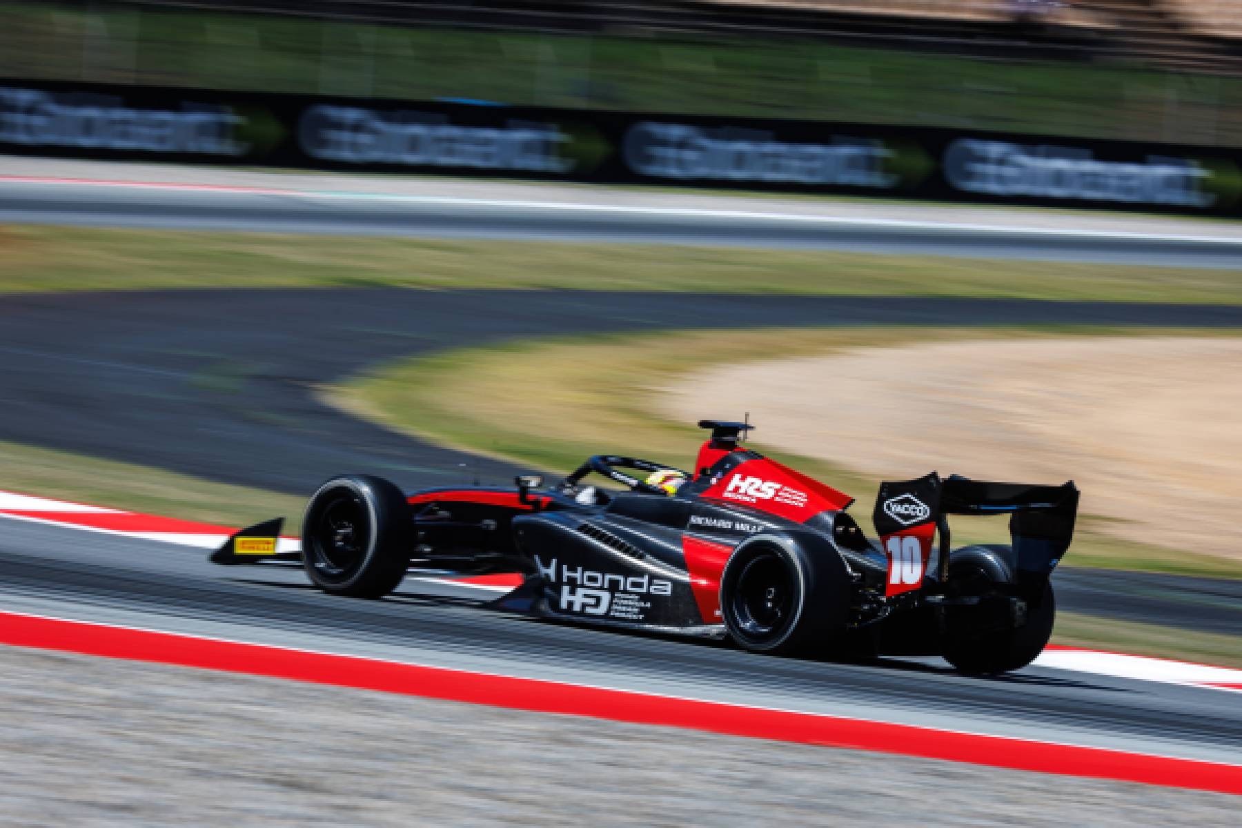 Kato takes P5 in qualifying